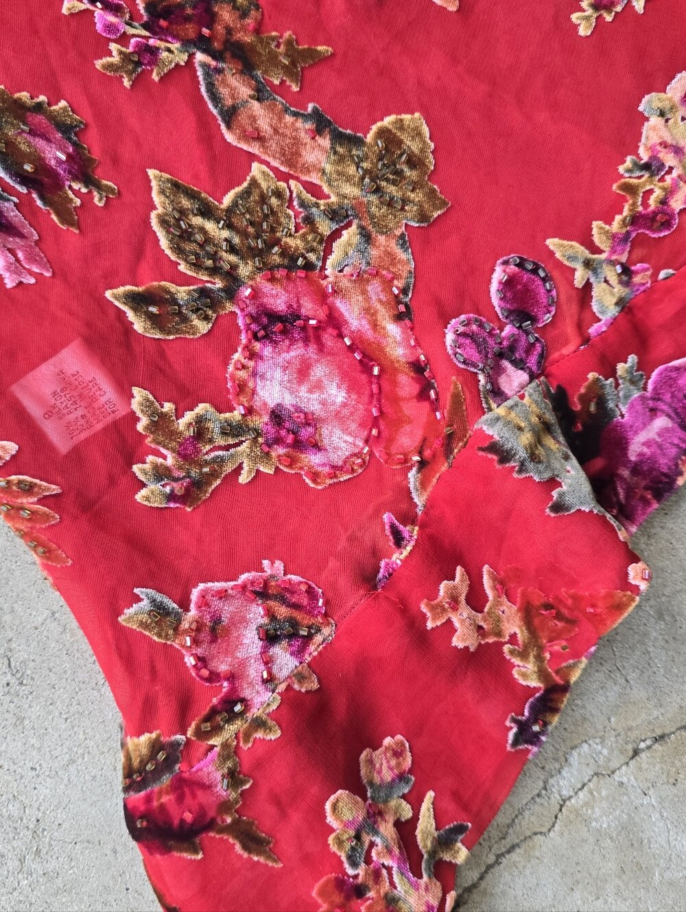 Rare Vintage Cache Floral Burnout Velvet Drape Beaded Cowl Top 8 - Picture 3 of 3